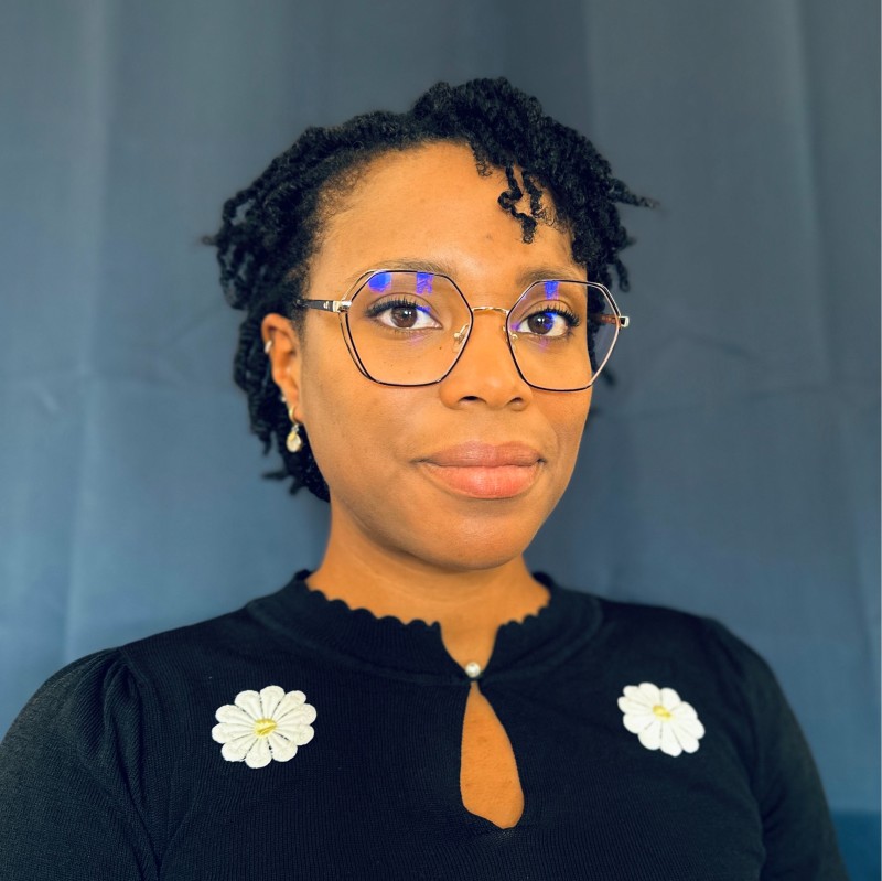 Profile of Emilie Schol — Cosmetic Labs Founder