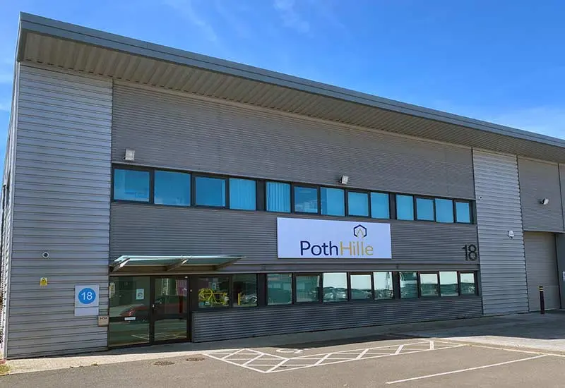 Poth Hille